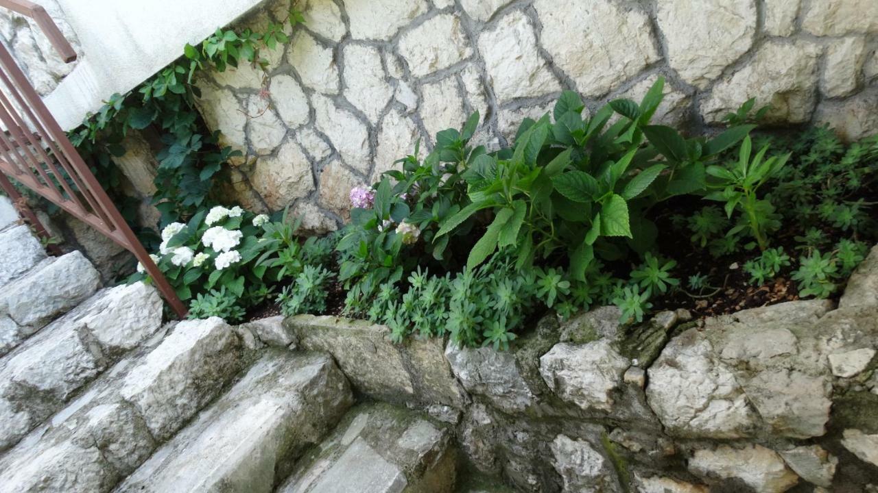 Apartmani Villa Marija Omiš Exterior foto